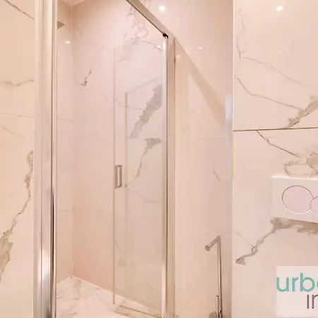 Urban Flat 108 - Rare 4 Confort Aboukir Apartment